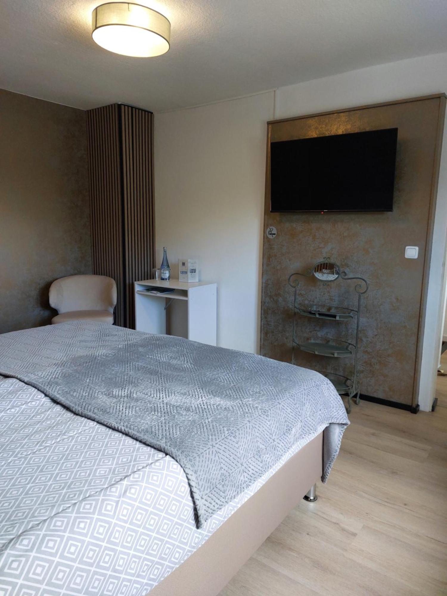 Haus S.E.E. Hotel Marienthal  Room photo